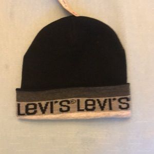 Levi’s Max Warmth dome cap black New with Tags